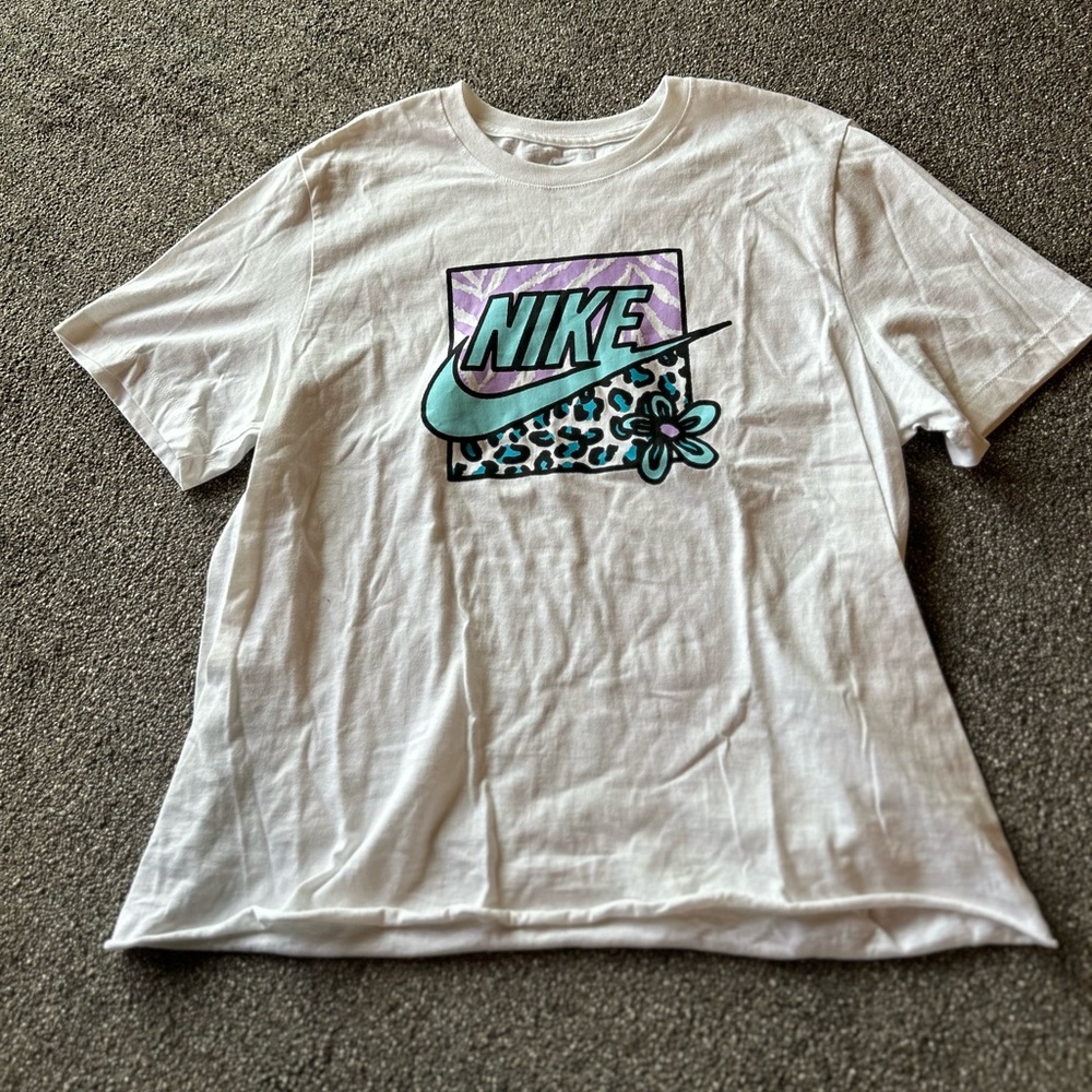 Nike White Short Sleeve Tee with Aqua & Purple Graphic